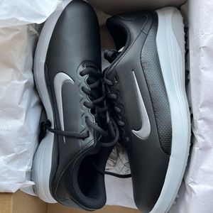 Nike Men’s Golf Shoes size 9.5